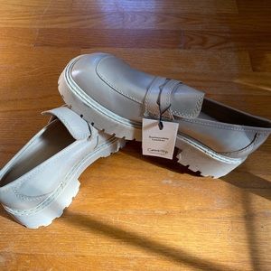chunky beige loafers, new with tags